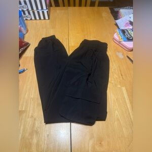 Cisono women’s black joggers with pockets